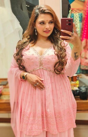 call girl in Lucknow